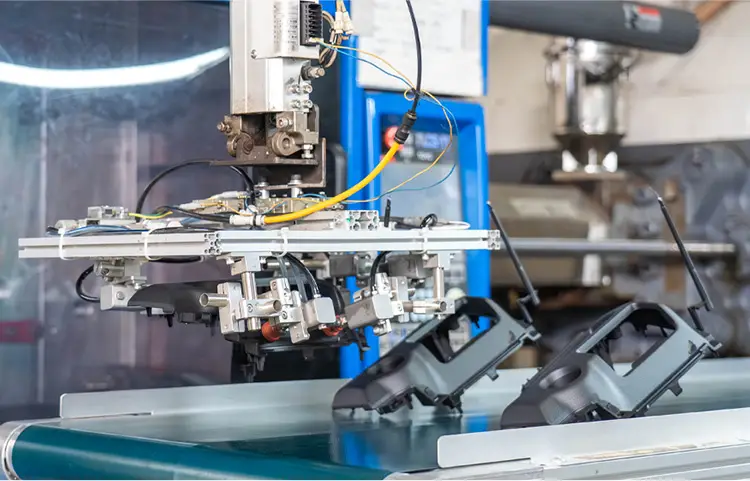 プラスチック成形のトータルソリューション